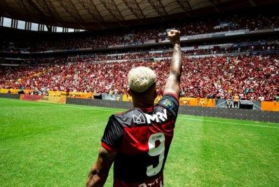 STJD mantém liminar que permite torcida no duelo entre Flamengo x Grêmio pela Copa do Brasil