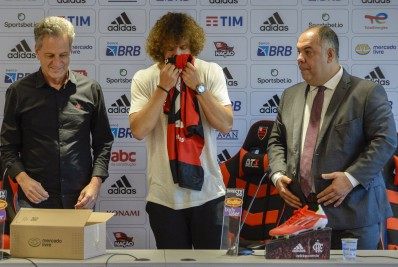 David Luiz merece todas as homenagens, mas BAP já acerta em decisões sobre o elenco para 2025