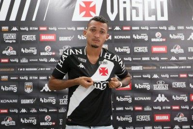 Walber diz realizar sonho de criança: 'Sempre quis jogar pelo Vasco'