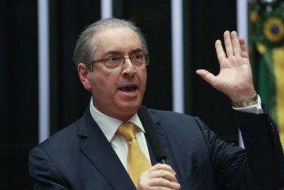 Processo de Eduardo Cunha contra Garotinho 'cai' para Juizado Especial