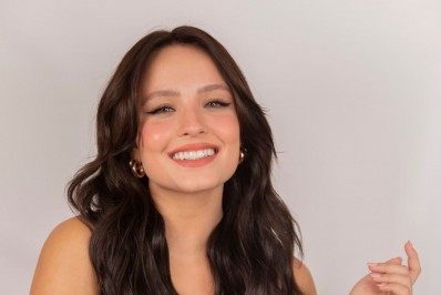 Larissa Manoela ganha status de 'Miss Simpatia' nos bastidores de 'Além da Ilusão'