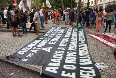 Servidores protestam contra as reformas do Regime de Recuperação Fiscal na terça-feira