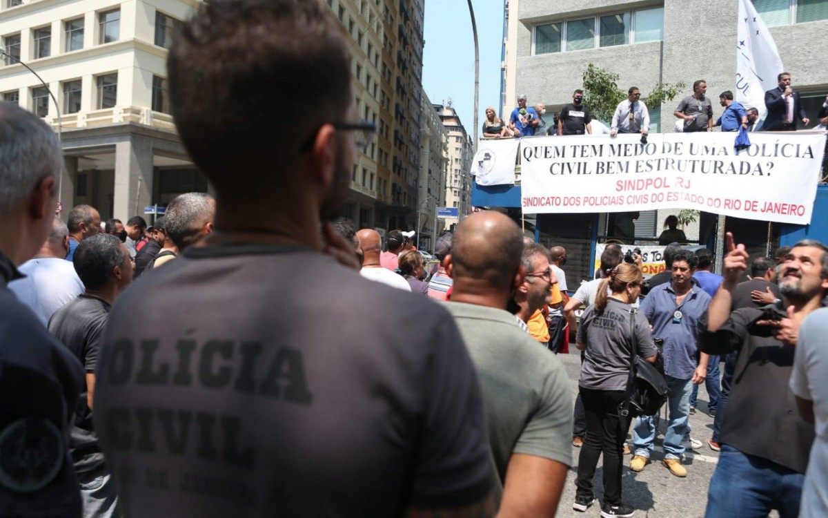 Policiais civis est&atilde;o articulando para modificar o texto da reforma previdenci&aacute;ria - Cl&eacute;ber Mendes/ Ag&ecirc;ncia O DIA