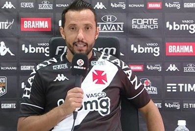 Nenê celebra retorno ao Vasco: 'Clube que mais me identifiquei no Brasil'