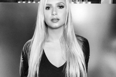 Vereador Carlos Bolsonaro e noiva gaúcha devem se casar em março do ano que vem