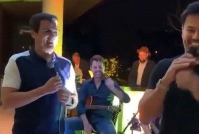 Vídeo! Fábio Faria e Celso Portiolli imitam Silvio Santos e zombam do valor do dólar