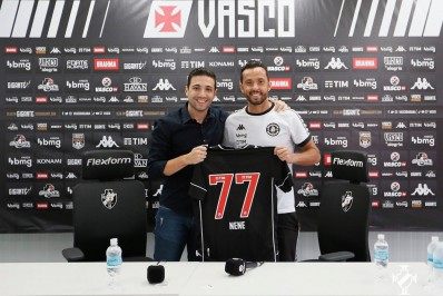 Juras de amor à parte, Nenê ainda tem dívida milionária a receber do Vasco