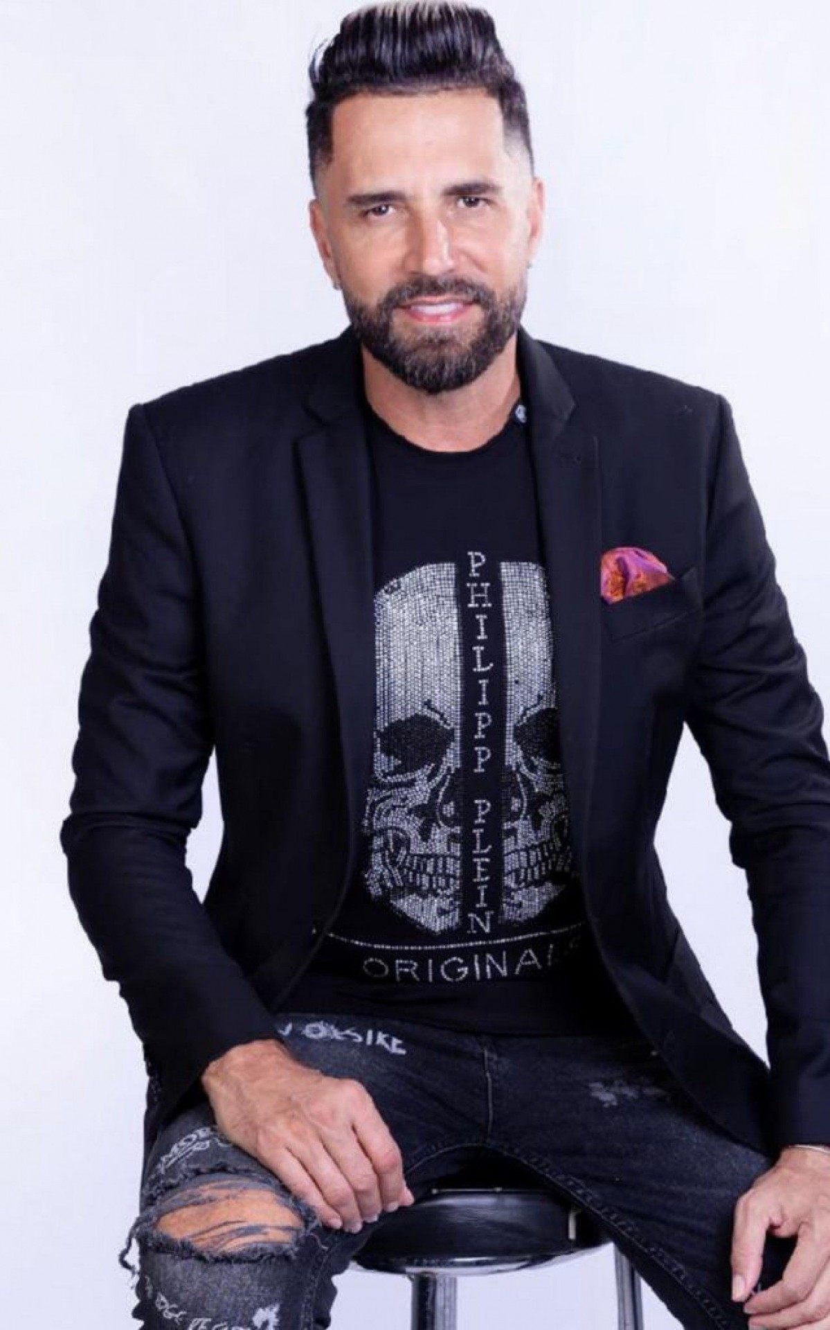 Latino revela que negou 20 convites para entrar em reality shows