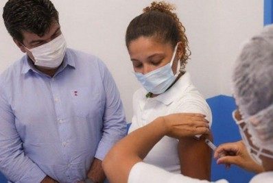 Macaé suspende vacinação de adolescentes após determinação do Ministério da Saúde
