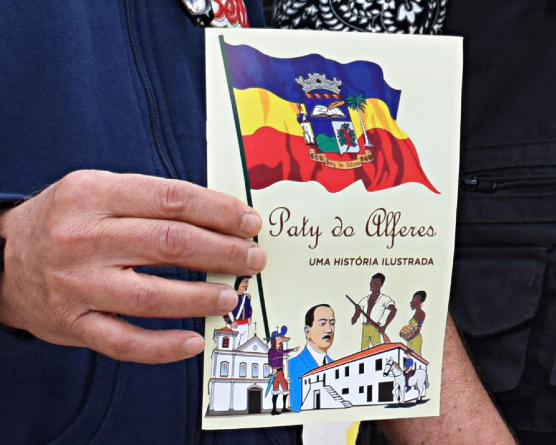 Prefeitura de Paty lança cartilha ilustrada sobre história do município
