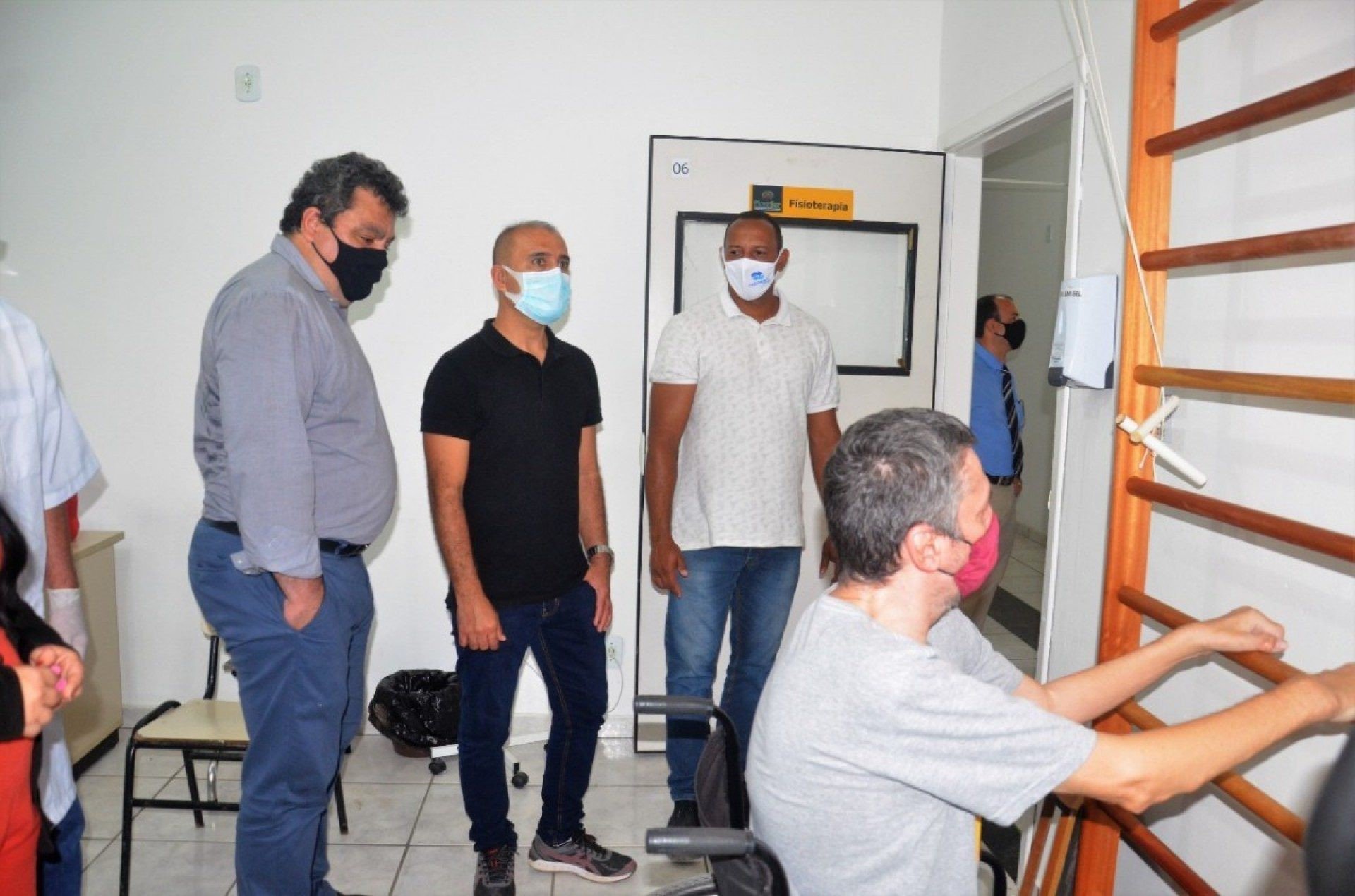 Ainda foram feitas visitas nas Unidades Básicas de Saúde (UBS), que estão em reforma, e ao Centro de Reabilitação e Tratamento de Pacientes Especiais Flores’cer - Divulgação