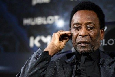 Após sentir refluxo, Pelé retorna para UTI, mas segue com quadro estável