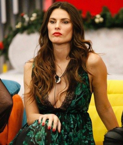 Dayane usou história de amigo para justificar dúvida em relação as acusações que Nego do Borel sofre da ex Duda Reis  - Reprodução