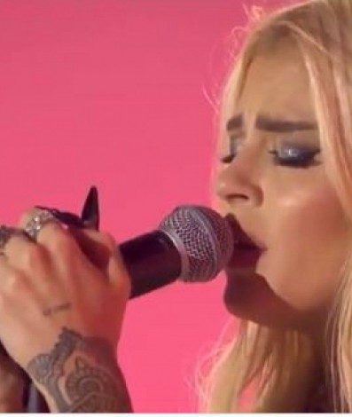 Nova música de Hagda seria uma resposta a 'Penhasco' música de Luísa Sonza que fala sobre seu relacionamento com Whindersson Nunes - Reprodução