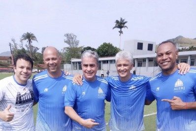 Vereadores 7x0 Deputados, confraternização e churrasco: CT do Flamengo recebe evento entre políticos