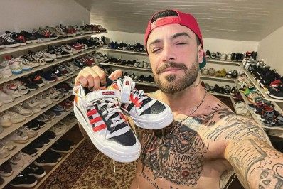 Felipe Titto ostenta closet exclusivo para coleção de tênis