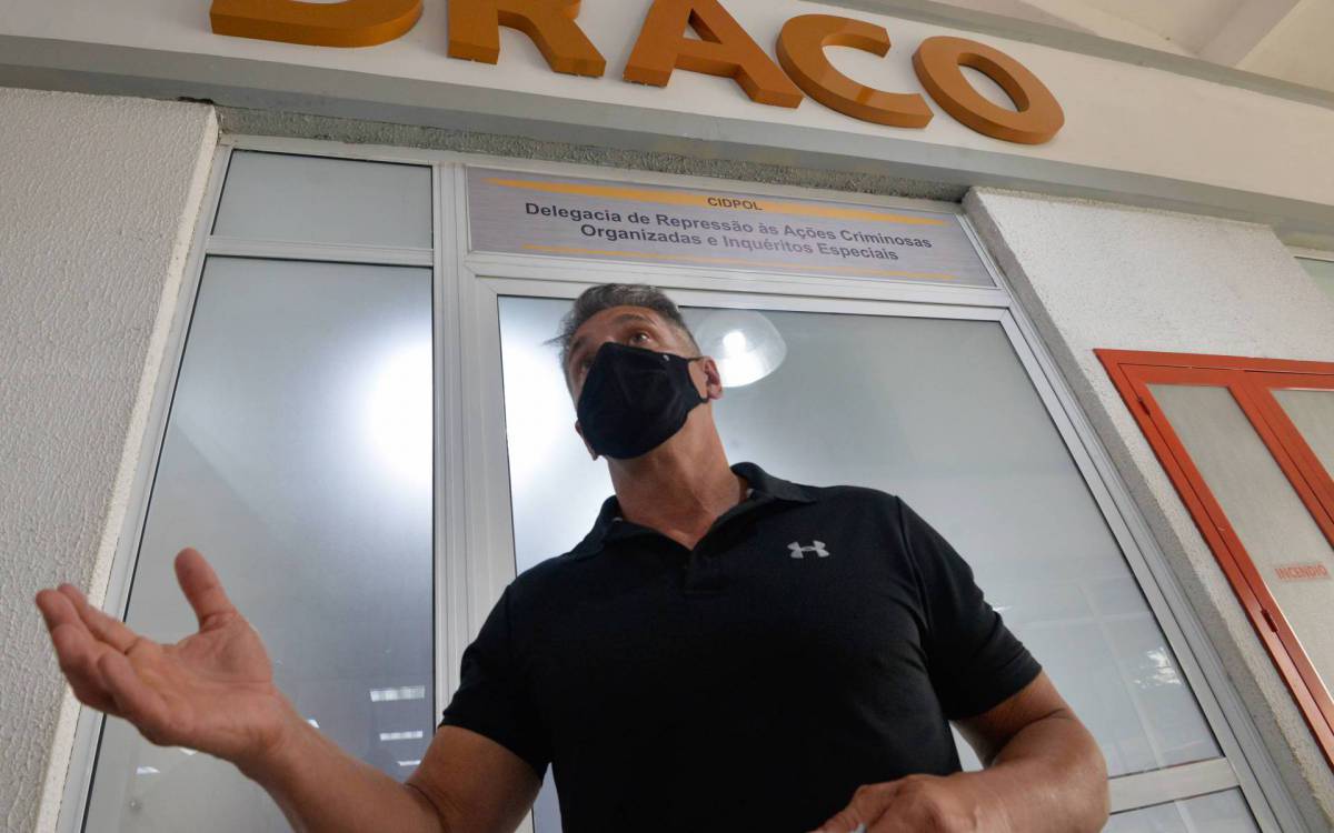 Rio de Janeiro - 22/07/2021 - Cidade/CLLIMA TEMPO/ Rio de Janeiro - Final de tarde e por do sol ensolarado no aterro do flamengo e por do sol na Praça Mauá e Museu do Amanhã Foto : Fábio Costa/ Ag.O Dia