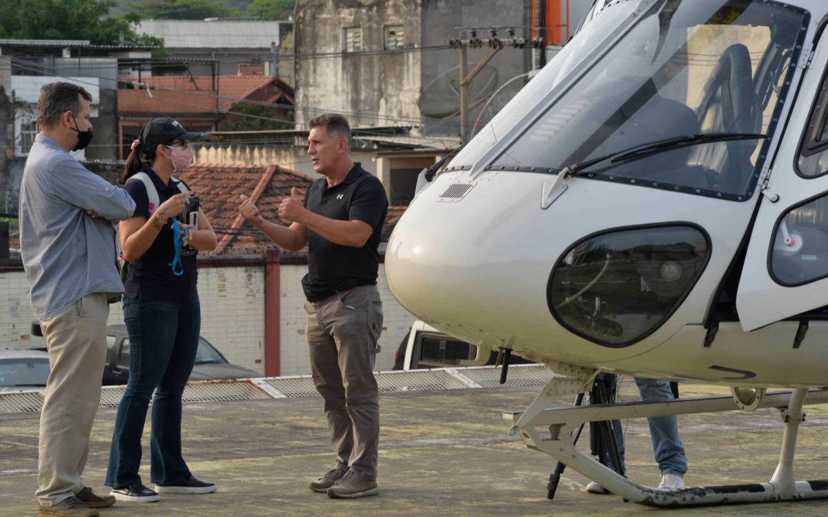 Helic&oacute;ptero foi sequestrado por dois criminosos para resgatar preso