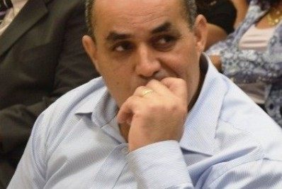 Prefeito de Rio das Ostras não responde vereadores sobre CEDAE