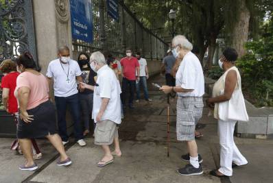 Datafolha: 80% dos brasileiros acreditam que a pandemia do coronavírus está controlada no país