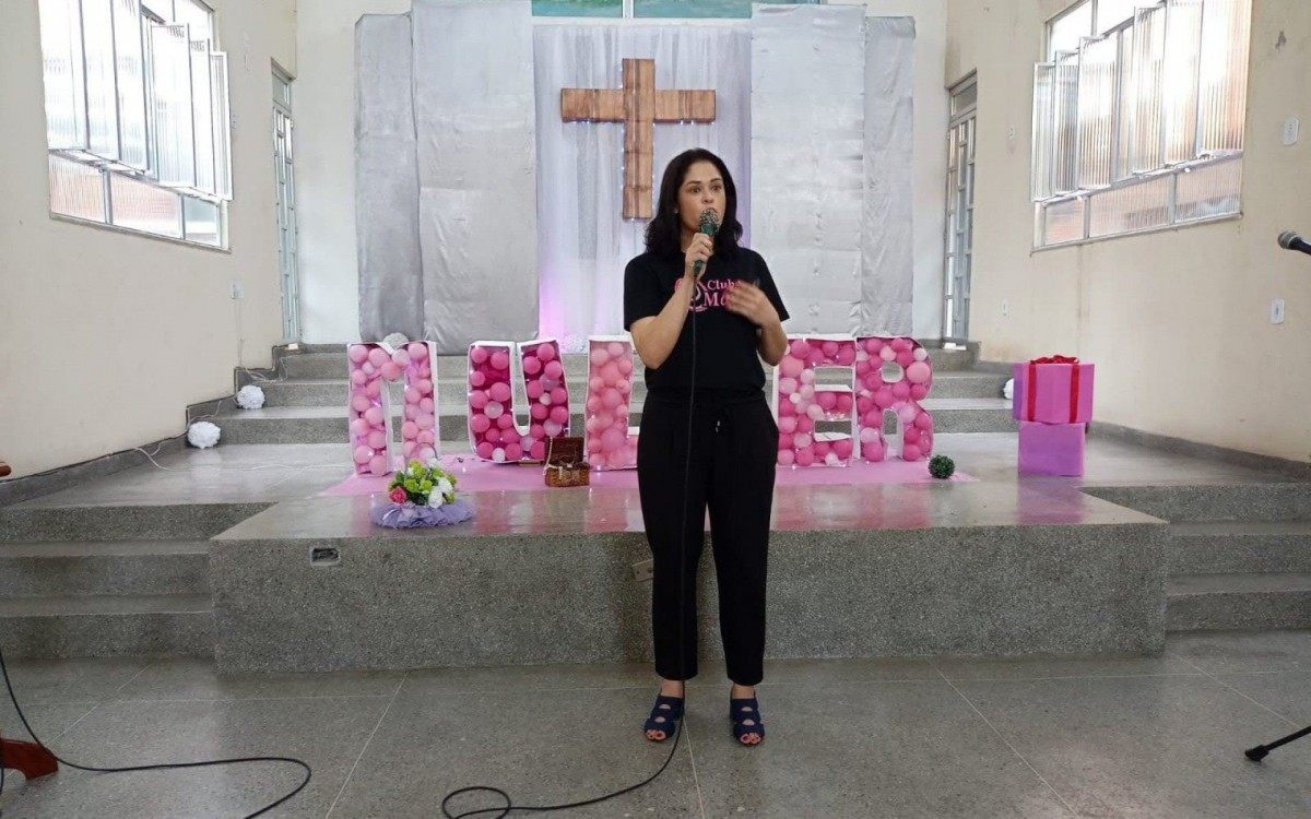 A palestra foi conduzida pela m&eacute;dica mastologista e coordenadora do Programa de Navega&ccedil;&atilde;o de Pacientes, Dra. Sandra Gioia