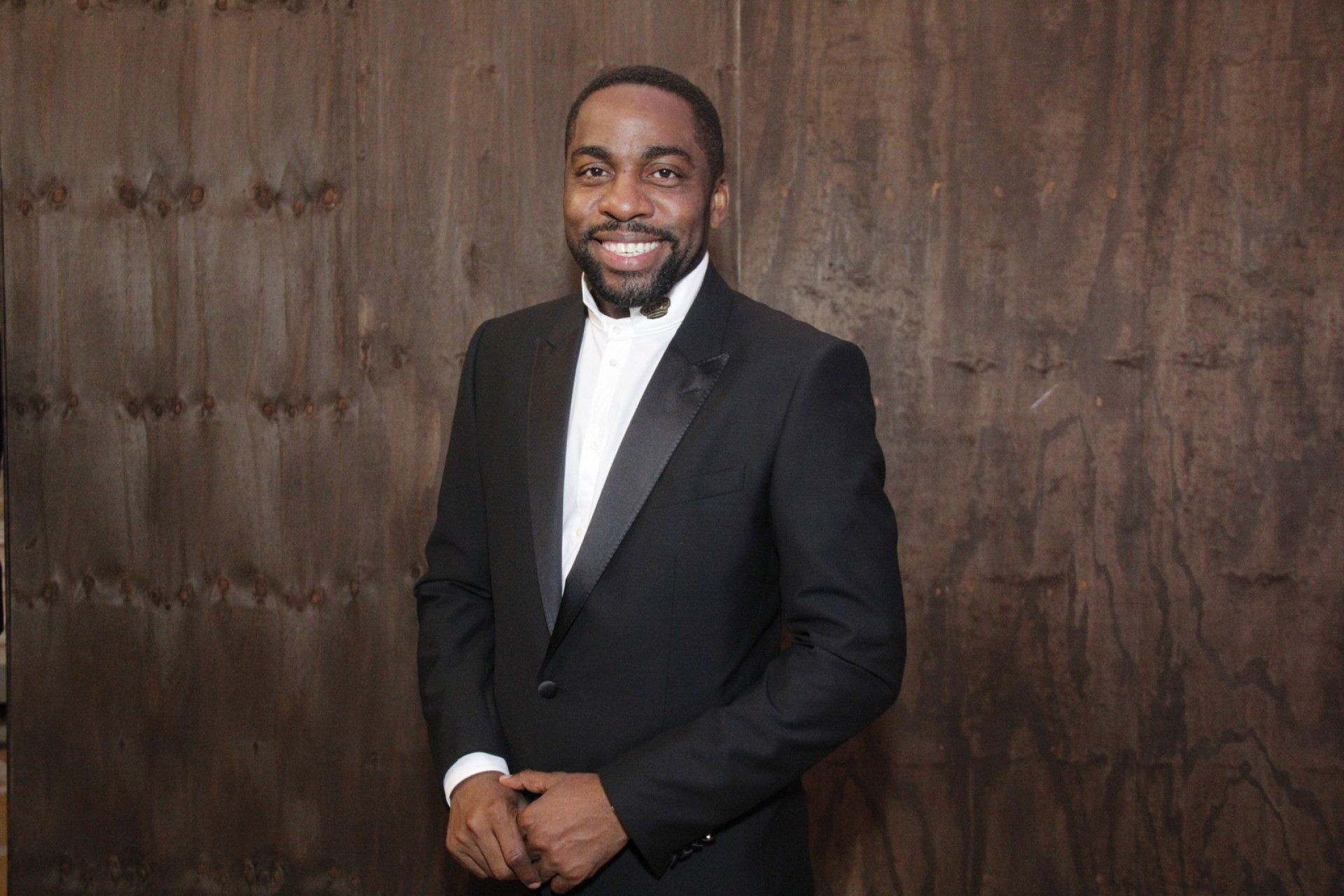 Ator deixa a emissora depois de 18 anos - Picasa