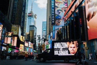 Bolsonaro é alvo de protesto em Nova York e rebate: 'Meia dúzia de acéfalos'