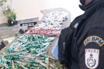Suspeito de tráfico é preso pela PM em Araruama