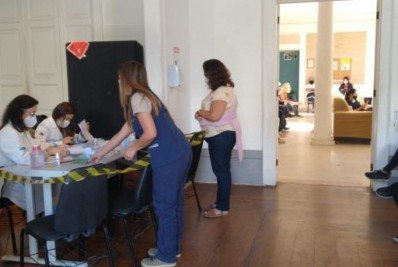 Busca ativa para vacinação contra a COVID-19: equipes dos postos iniciam aplicação de 2ª dose