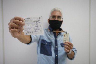 Servidor tem que apresentar comprovante de vacinação contra Covid-19 