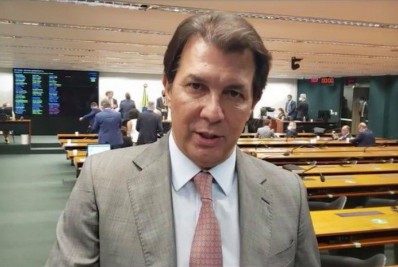 Guardas municipais e agentes de trânsito são incluídos na PEC 32 como carreiras de Estado