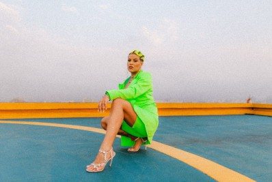 Bivolt e Emicida gravam juntos, mas de maneira remota 