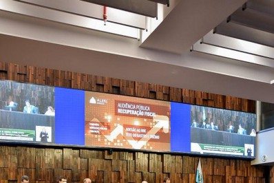 Estado poderá fazer concursos durante o regime fiscal para repor cargos vagos