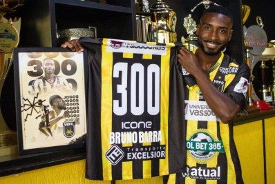 Volante Bruno Barra completa 300 jogos pelo Voltaço