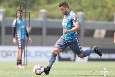 Com 3% de chances de acesso à Série A, Morato faz apelo ao torcedor: 'Não desista'