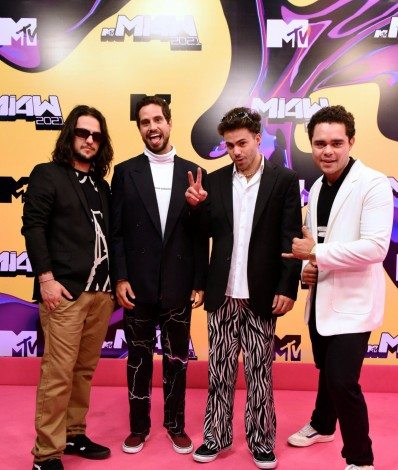 Lagum - RODRIGO TREVISAN