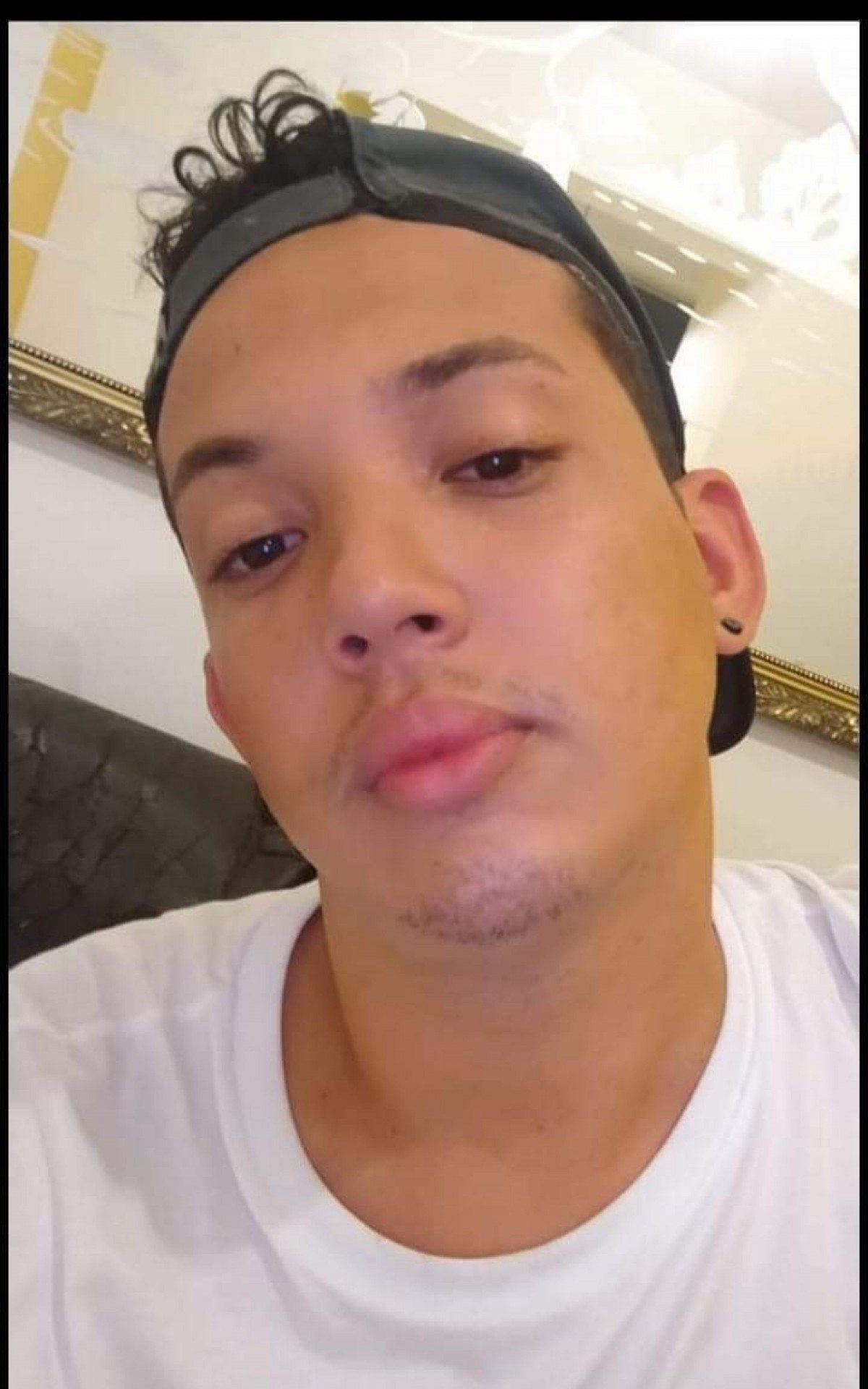 Jonathan saiu para comemorar o anivers&aacute;rio da tia, em um bar, na Lapa