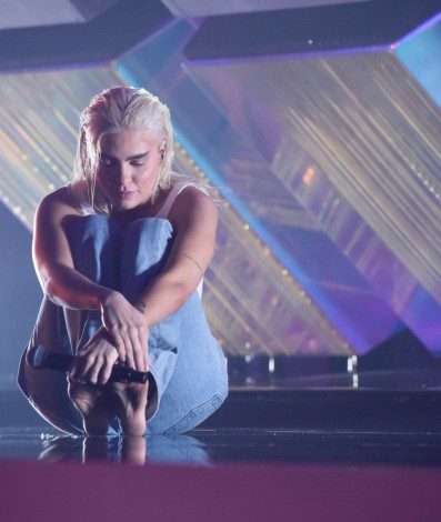 Luisa Sonza se apresenta no palco do MTV Miaw - Cleiby Trevisan / Divulgação