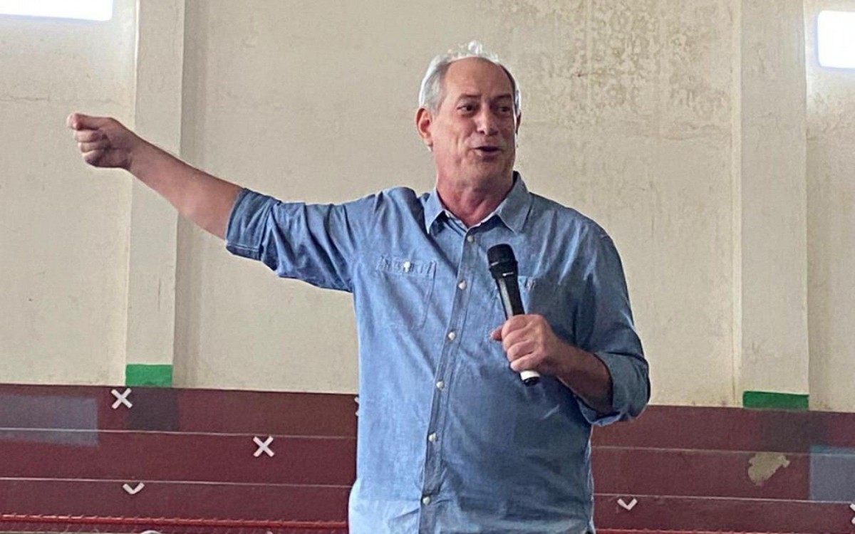 Na palestra disse que taxararia as grandes fortunas em 0,5% caso fosse eleito presidente 