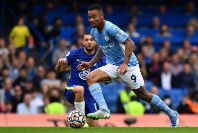 Gabriel Jesus marca e garante vitória do City sobre o Chelsea