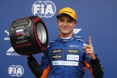 Lando Norris renova com a McLaren até 2025