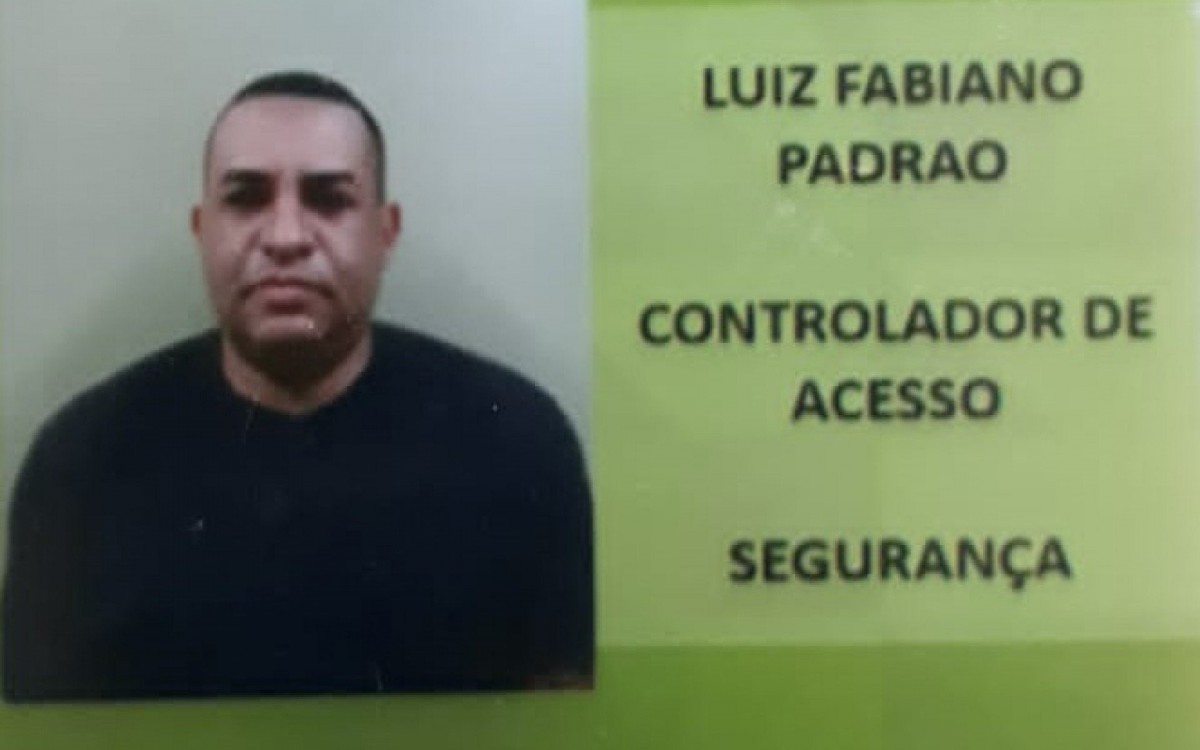 Segurança do Hospital Adão Pereira Nunes é morto a tiros - Reprodução