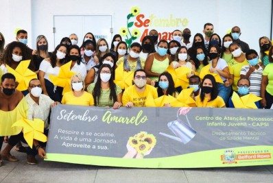 Roda de conversa na Estação da Cidadania aborda a prevenção do suicídio, em Belford Roxo