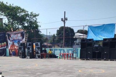 PM acaba com baile funk organizado em comunidade de Maricá