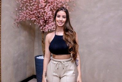 Maria Lina afirma que não postará fotos do filho com Whindersson: 'Muito íntimo'