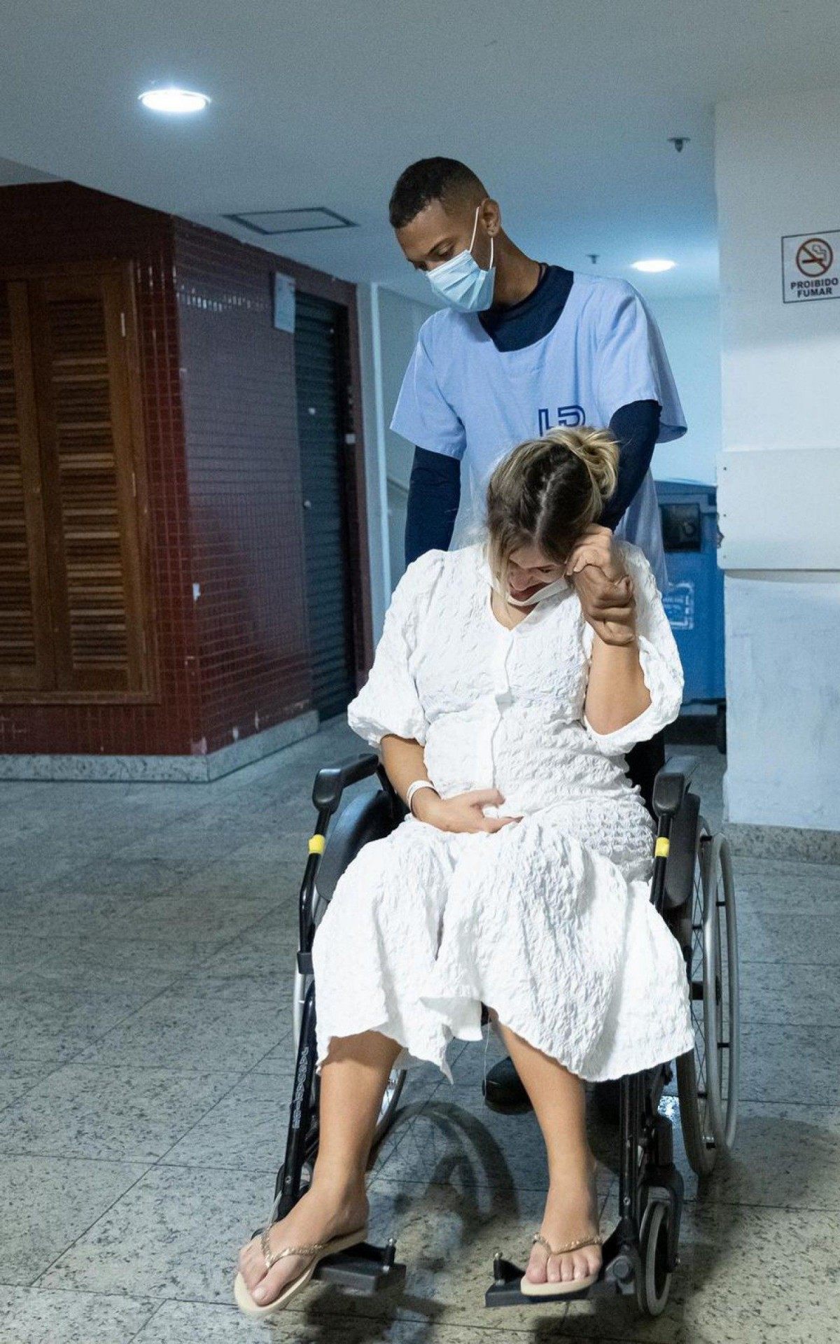 Lore Improta mostra seu parto humanizado