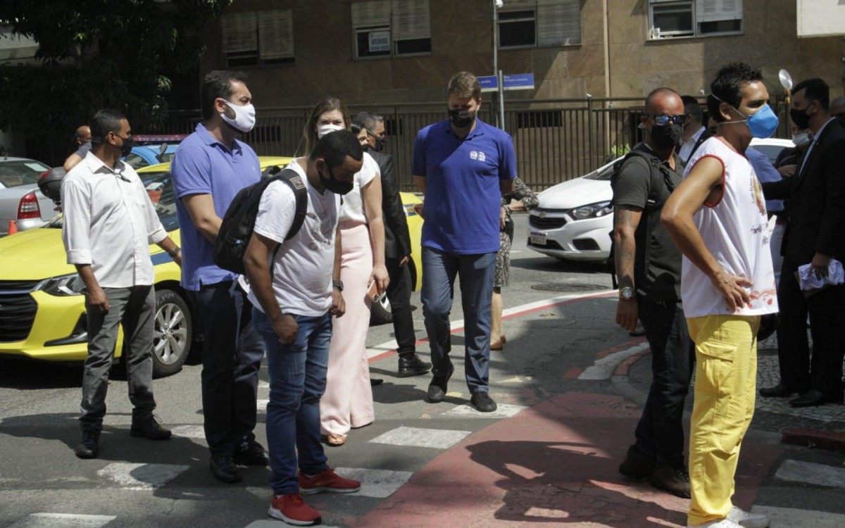 Cláudio Castro vai se vacinar na Zona Sul do Rio - Marcos Porto/Agência O Dia