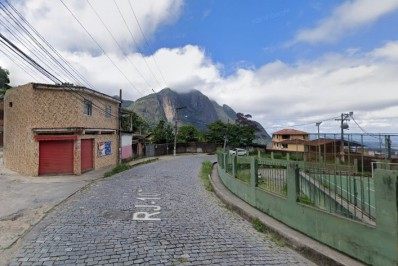 Grávida é baleada em chá de bebê, em Petrópolis; PM é suspeito