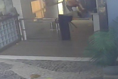 Integrante de bando do Comando Vermelho é procurado por esfaquear ex-mulher no Leblon 