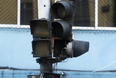 Furtos de cabos de sinais de trânsito geram prejuízo milionário aos cofres da Prefeitura do Rio e atrapalham a população